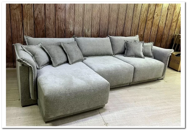 Диван Борнео с оттоманкой заказать в Осколе по цене 123 000 руб. с доставкой в Старый Оскол, Губкин, Белгород